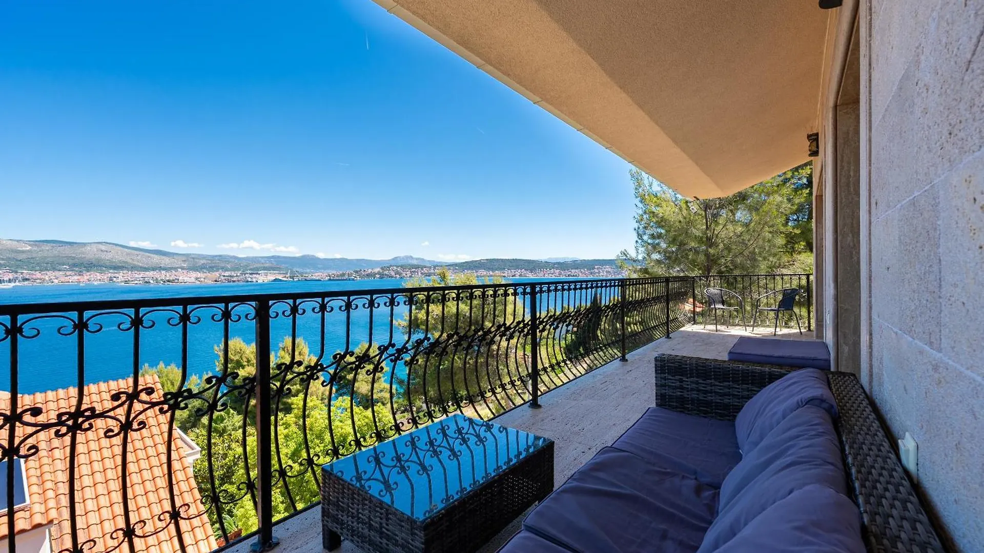 Villa Sunset Apartments Donji Okrug  Croatia