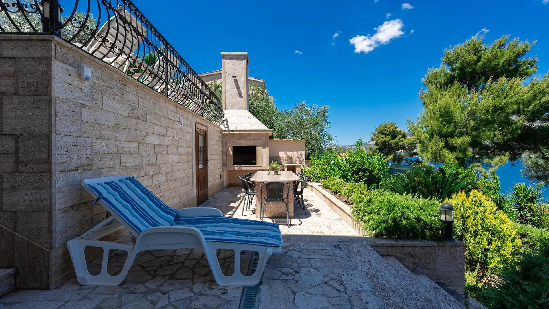 Villa Sunset Apartments Donji Okrug  Donji Okrug (Ciovo)